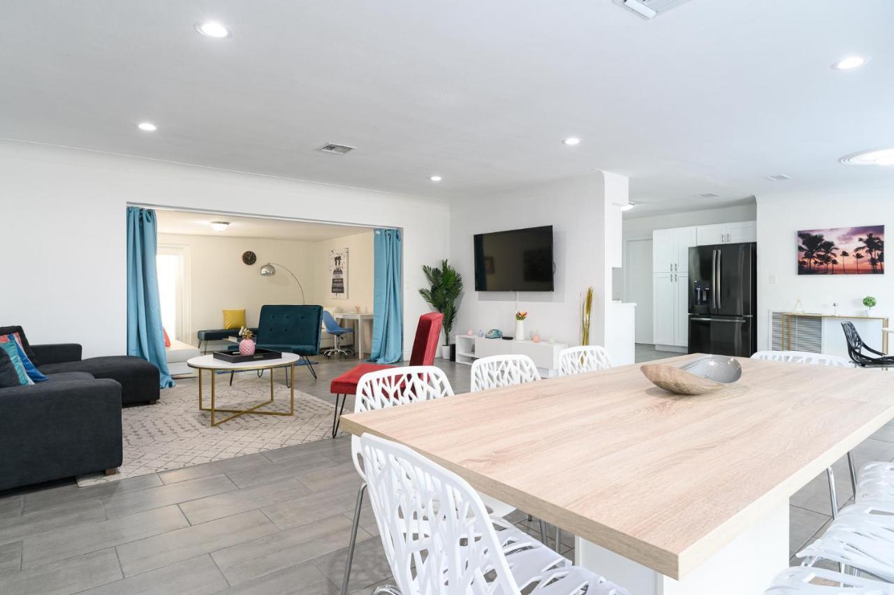 Luxury Casa 4 Bedrooms With Pool & Game Room 15 Mins To Ocean Fort Lauderdale Exteriör bild