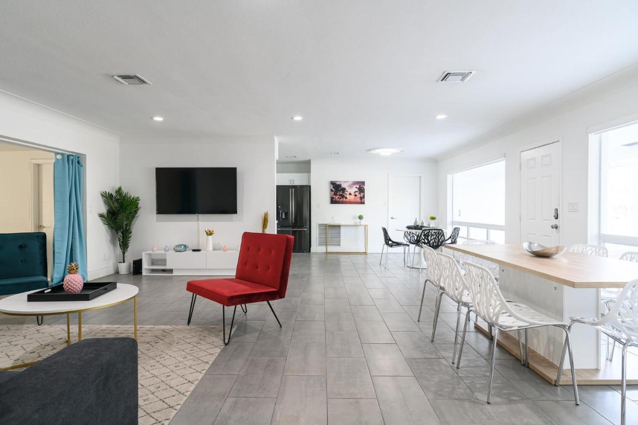Luxury Casa 4 Bedrooms With Pool & Game Room 15 Mins To Ocean Fort Lauderdale Exteriör bild