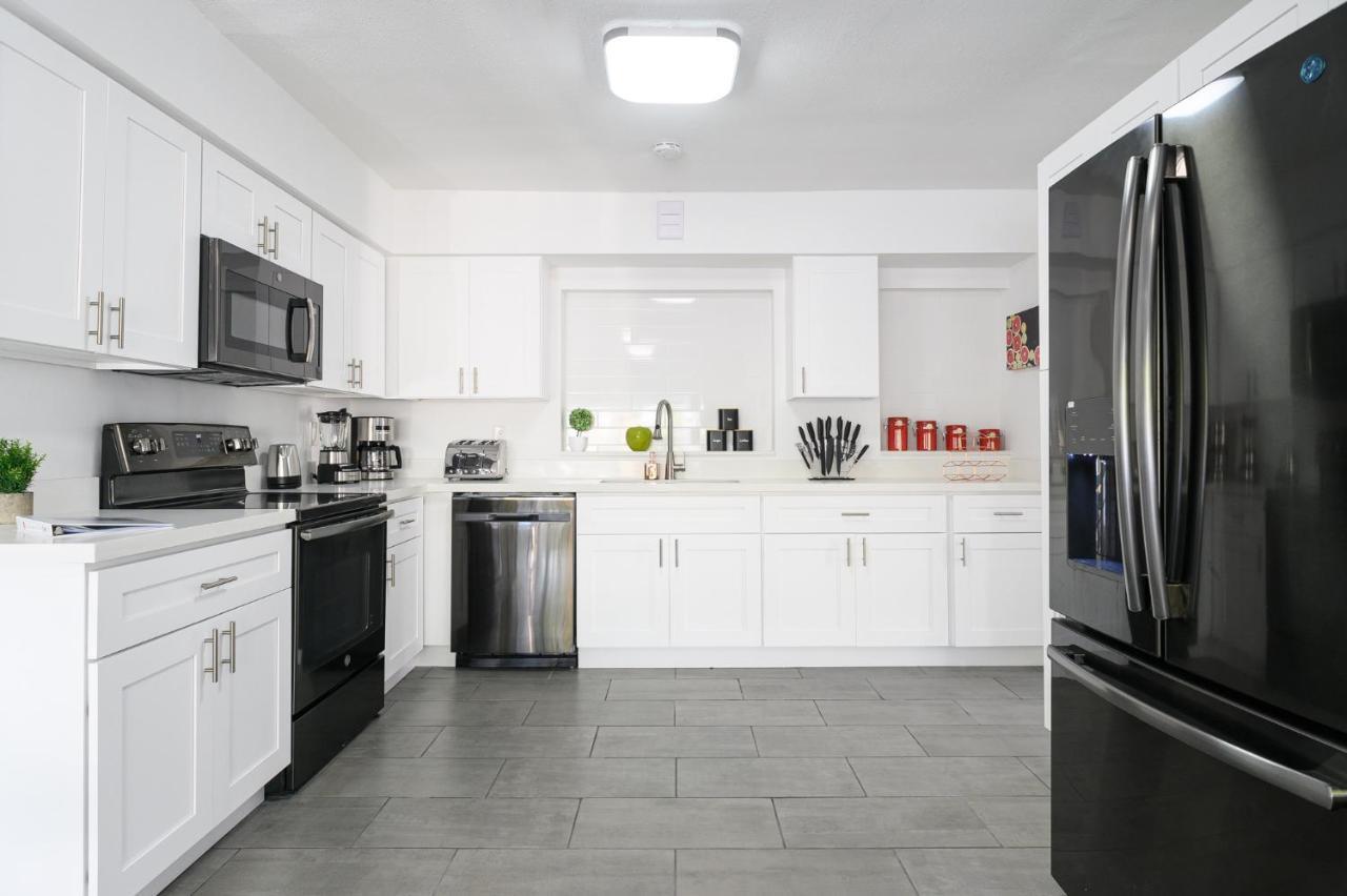 Luxury Casa 4 Bedrooms With Pool & Game Room 15 Mins To Ocean Fort Lauderdale Exteriör bild